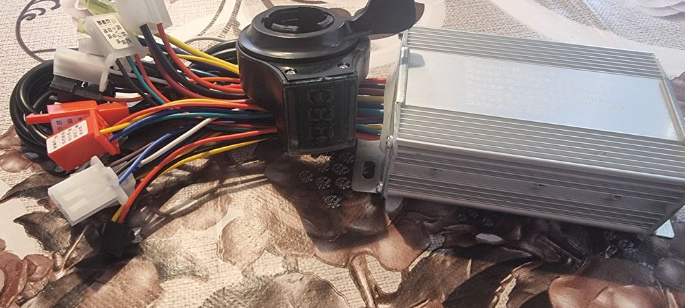 Set controler+accelerație 36/48v 350w
