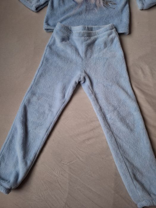 Плюшени дебели пижами размер 110/116