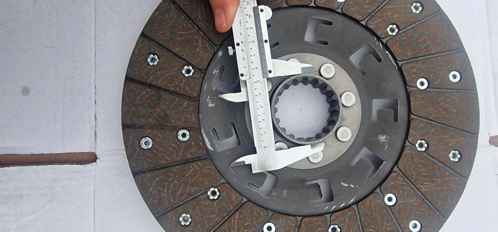 Disc priza putere ambreiaj fiat 715 import Italia original pret 850 le