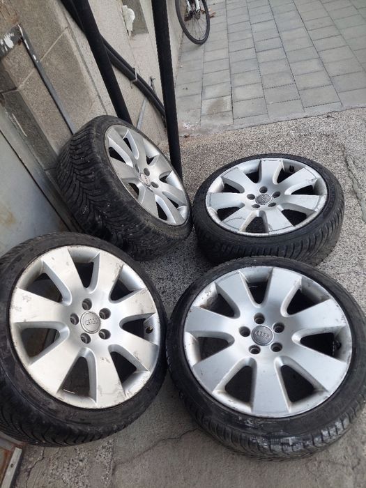 Джанти с гуми Audi Vw 18 цола 57.1 отвор