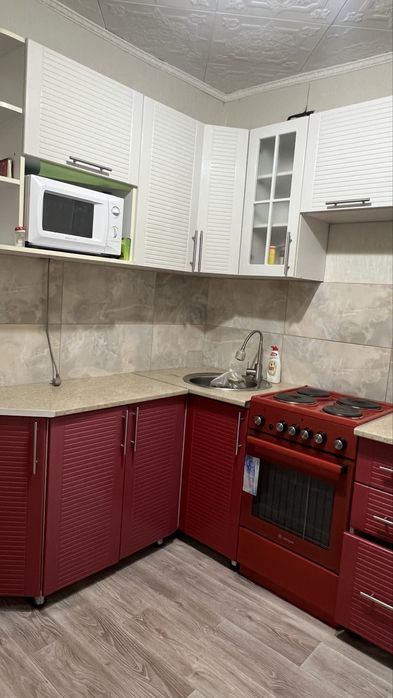 Продам 3 комнатую квартиру в центре