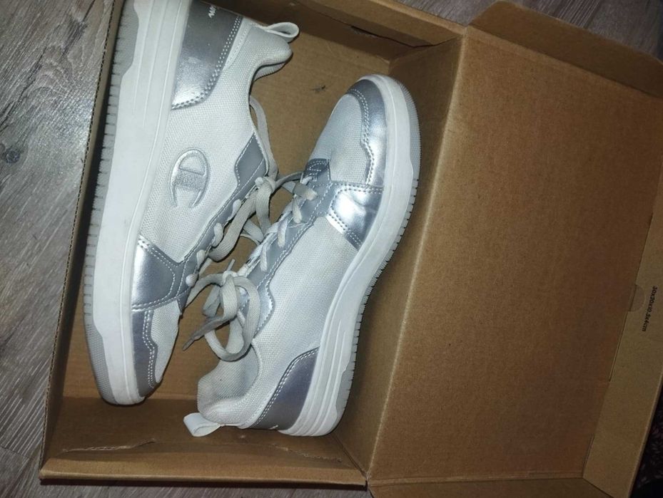 Женски обувки Champion