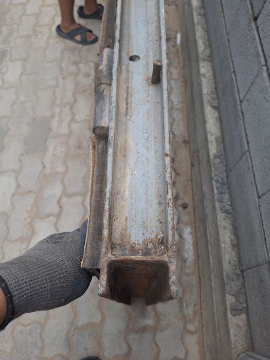 Продается входная металлическая дверь