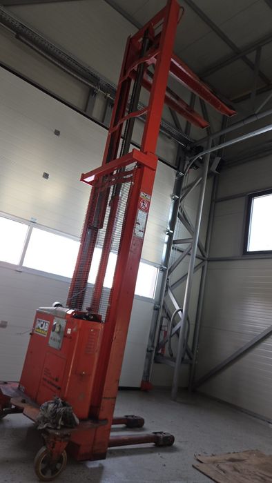 Liza electrica INCAB Milano