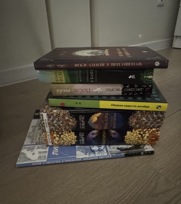 Книги  отдам ДАРОМ