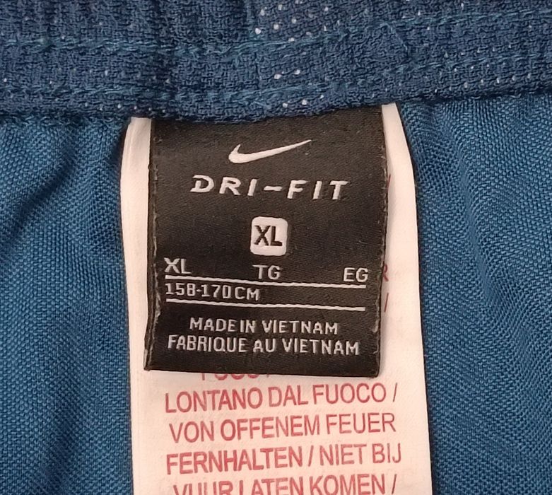 Nike DRI-FIT Strike Shorts оригинални гащета ръст 158-170см Найк спорт шорти