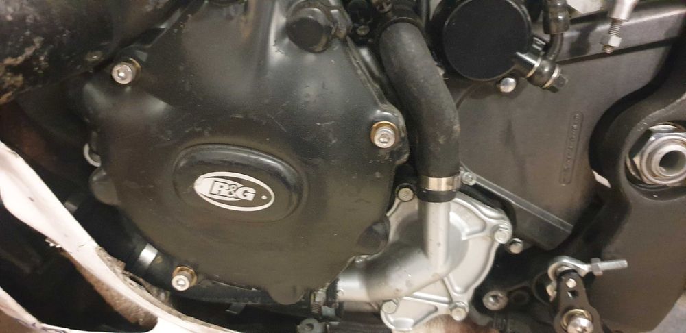 Cbr 1000 rr 2007 на части