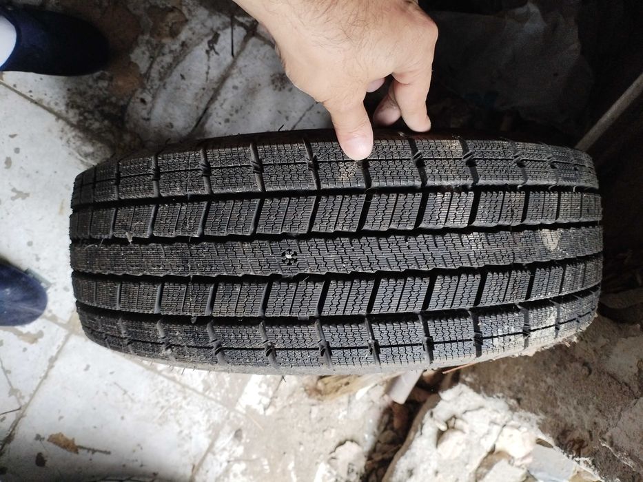 Продам резину с диском