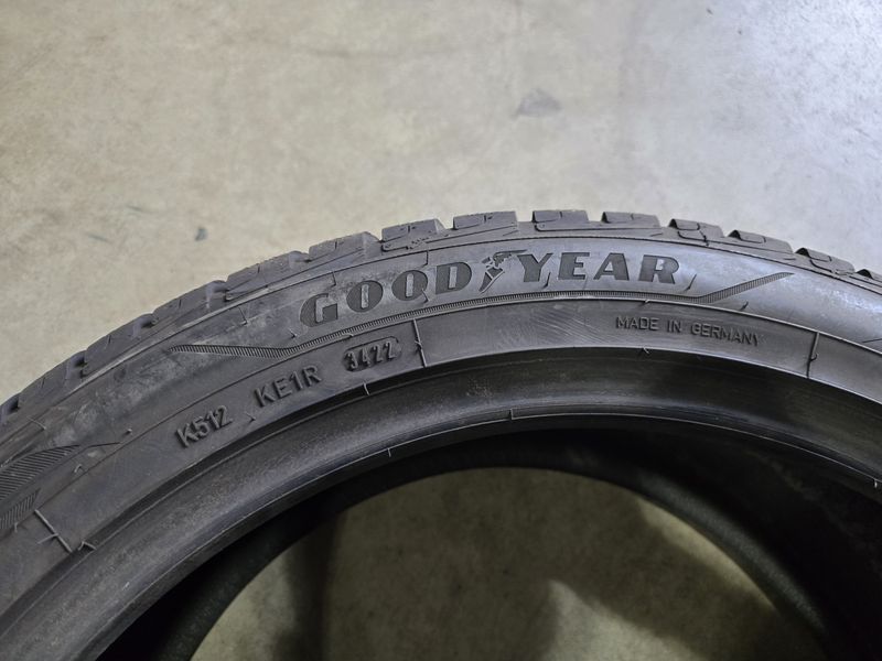 255/45/20 GOODYEAR 4бр