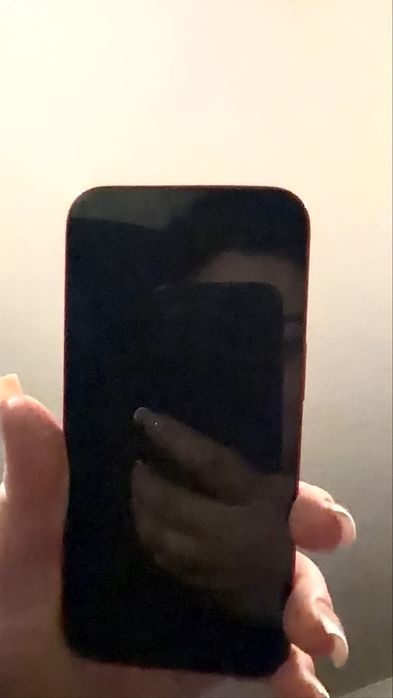 Продам айфон 14 в хорошем состоянии