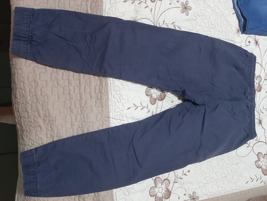 Продам джоггеры на мальчика