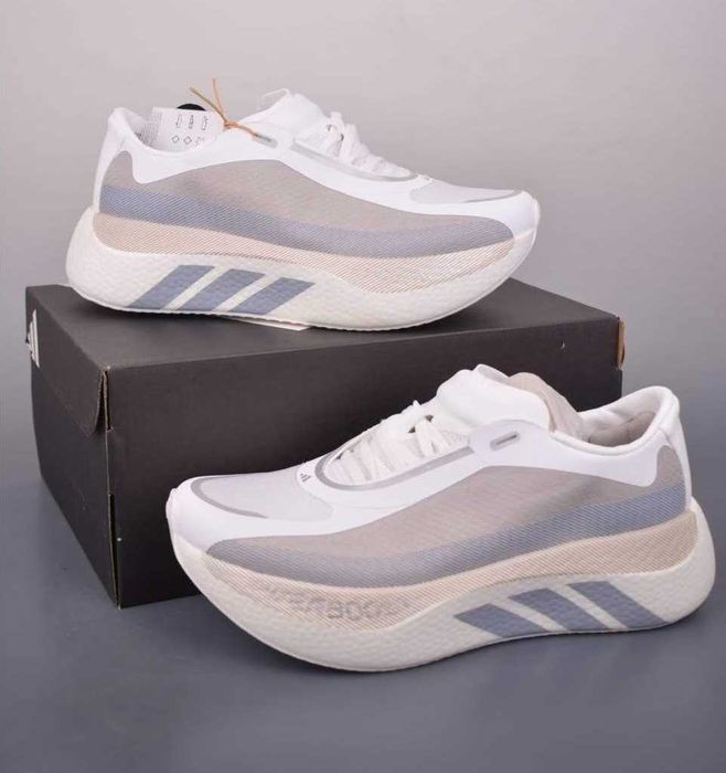 Продавам нови дамски маратонки Adidas Hyperboost Edge silver metallic