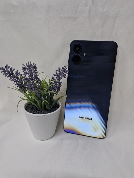 Samsung A06. 64 гб. (г.Кентау)