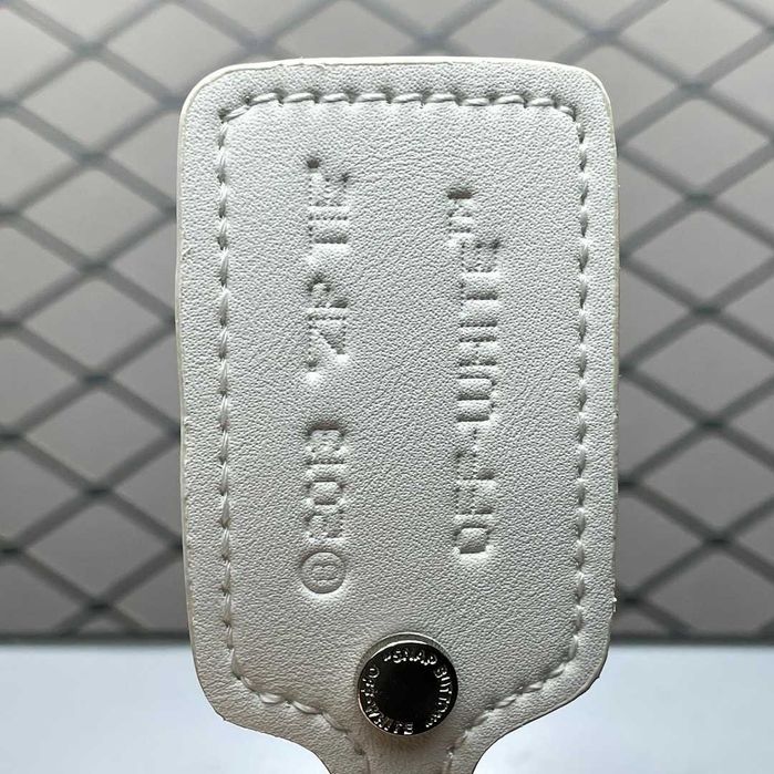 Off-White Out of office 36-47