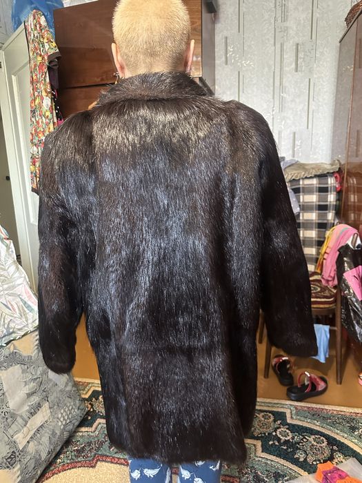 Продам полушубок (нутрия)
