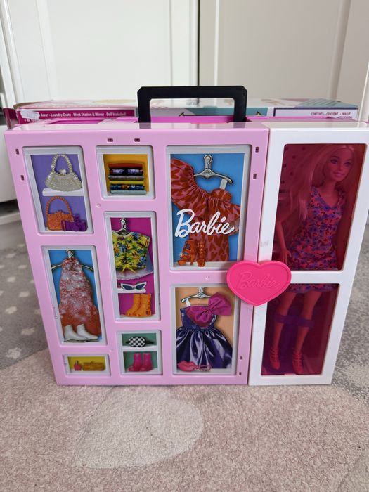 Гардероб Barbie нов