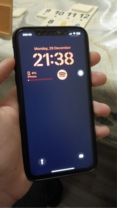 vand/schimb iphone 11pro max 64gb