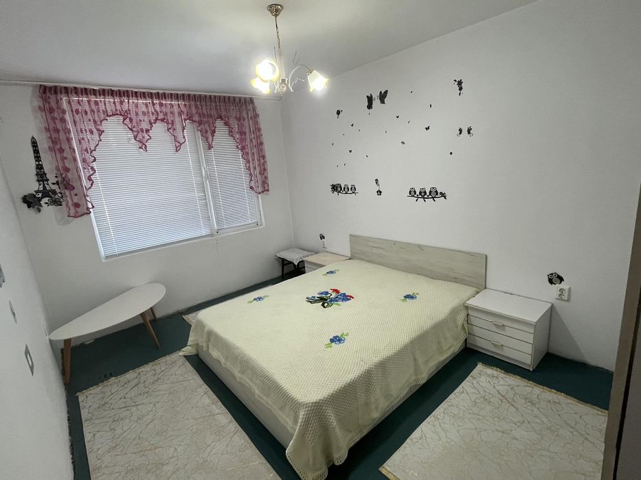 Дава се под наем Многостаен апартамент в Пловдив, Кючук Париж - 97 кв.м за 500 € - Снимка #7