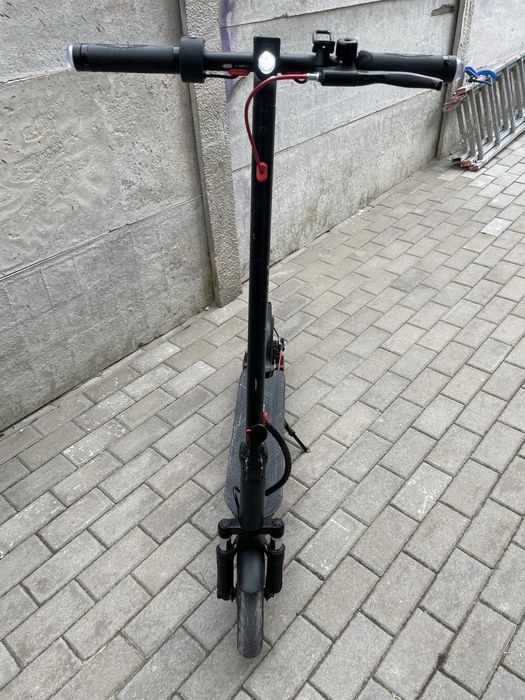 Vind trotinetă electrică EVERCROSS.