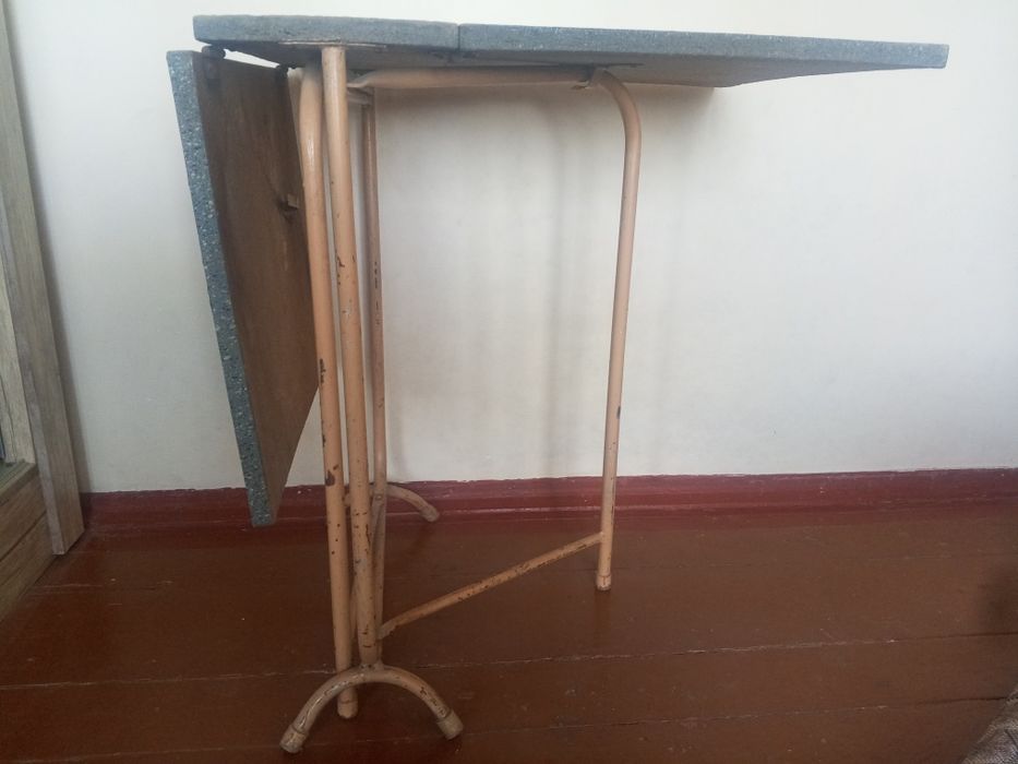 Стол Сотилади Советский стол