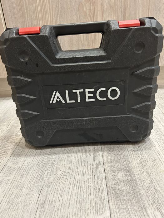 Шурупаверт продам