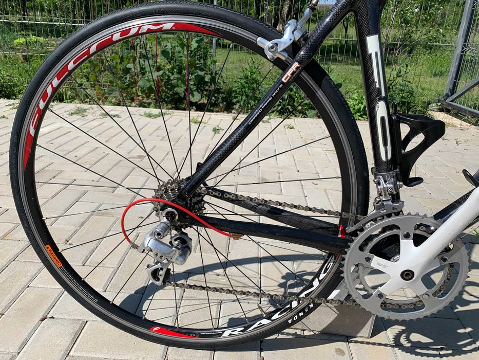 Cursiera carbon 28" - Campagnolo Centaur 2x10, grup Campagnolo Centaur, roti Fulcrum