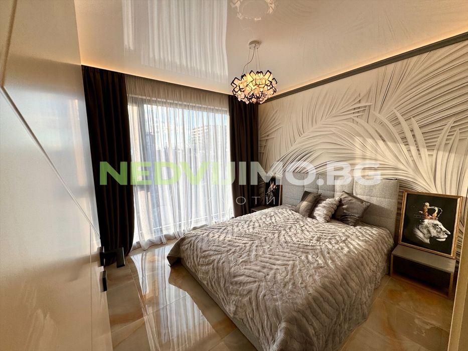 Продава се Двустаен апартамент в Варна, Бриз - 67 кв.м за 1660 €/кв.м - Снимка #5