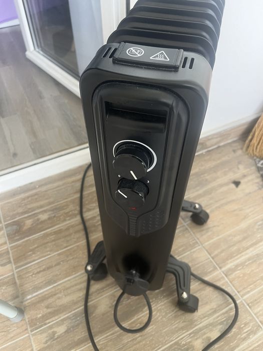 Маслен радиатор 1000W
