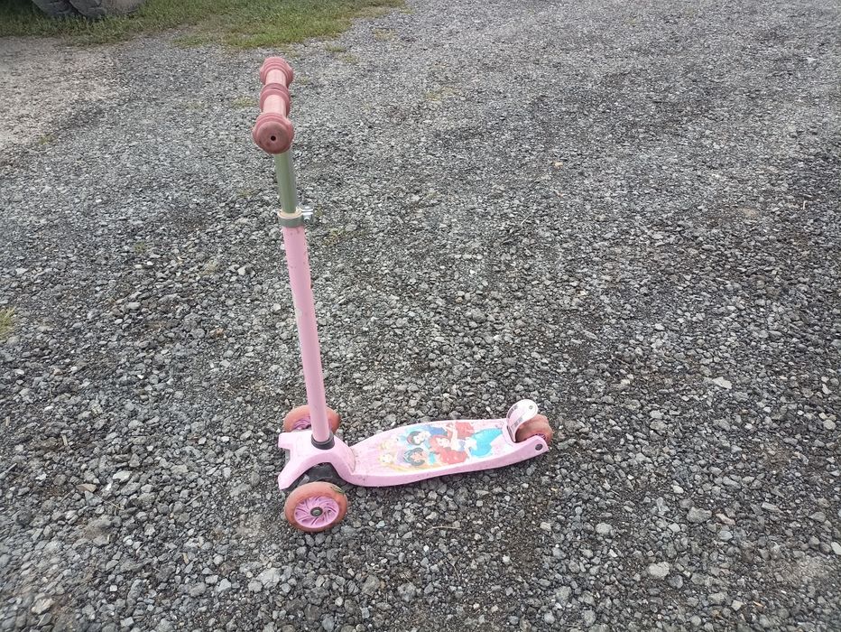 Продам самокат детский для девочек
