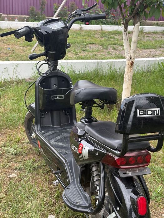 Продам скутер модель « SK8»