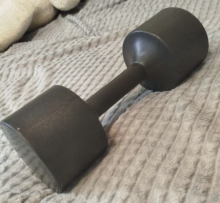 Гантель 5 кг новая