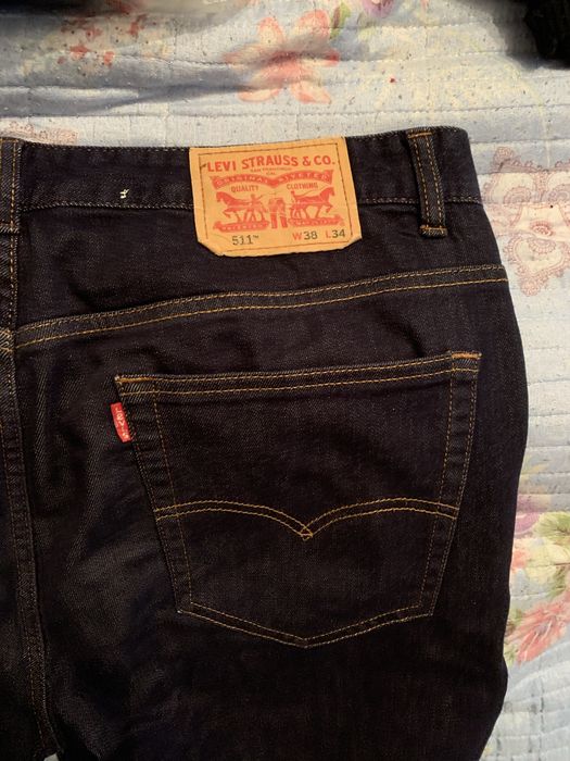 Продам брендовые джинсы