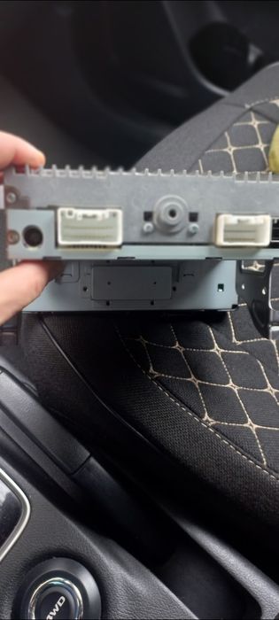 Продам магнитолу