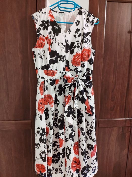 Rochie midi inflorata