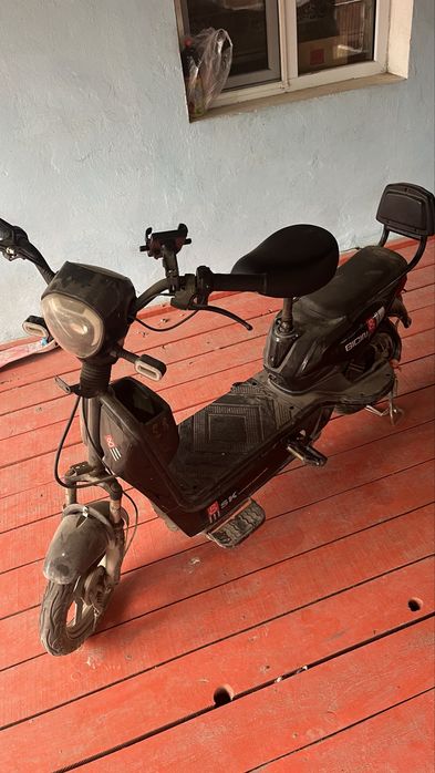 Электроскутер sk8