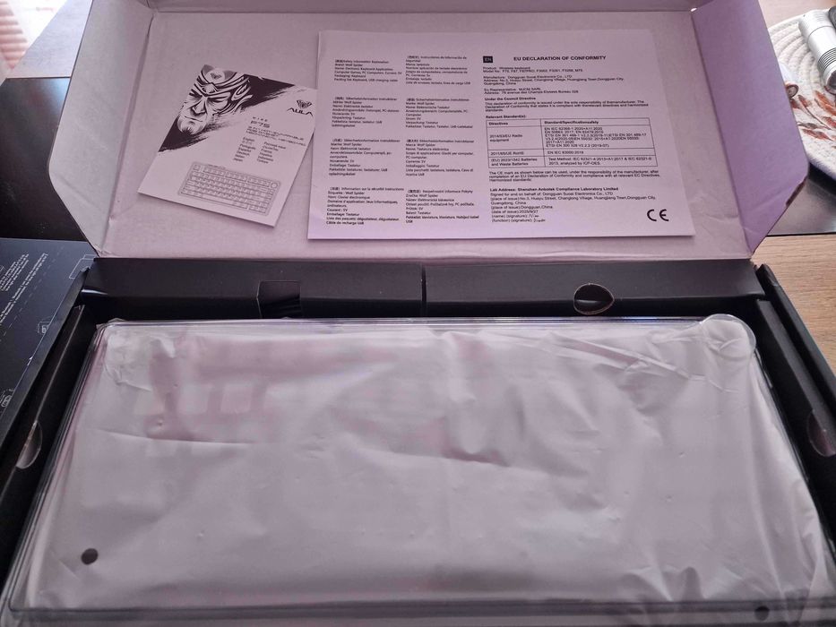 Механична клавиaтура AULA F75 / Безжична