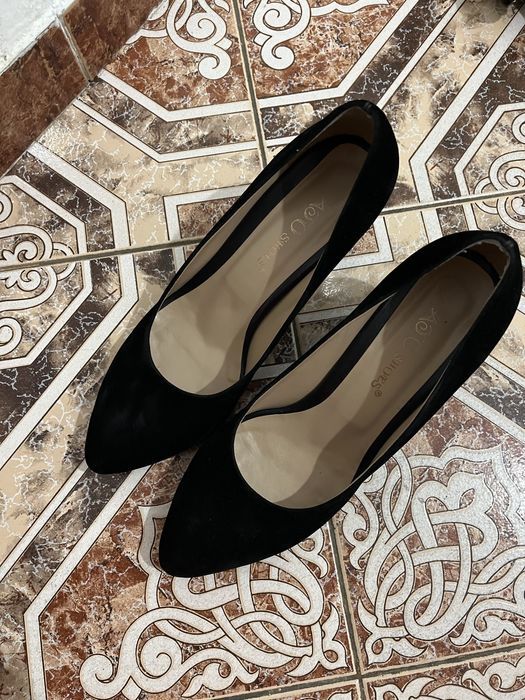 Сандали,токчета черни