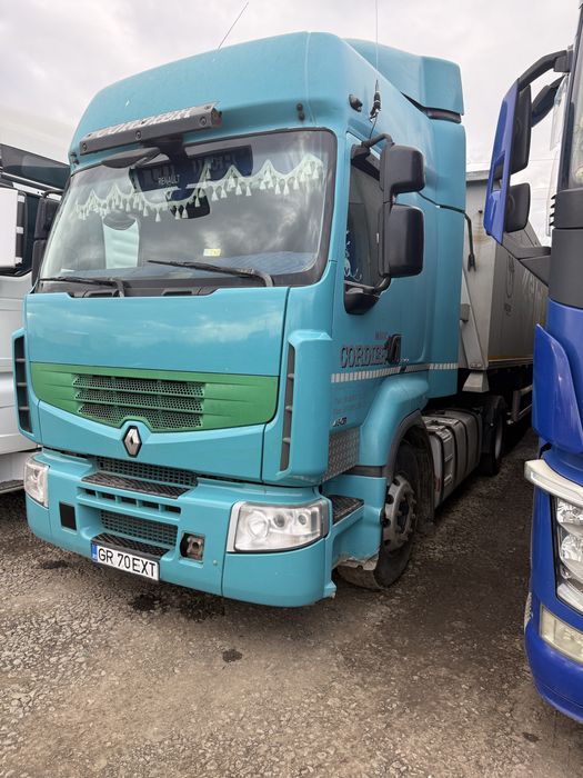 Renault Premium 450