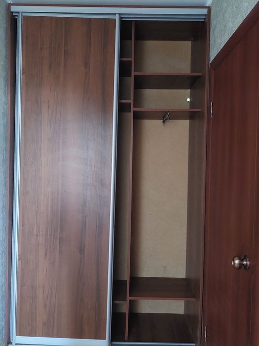 Продам шкаф-купе