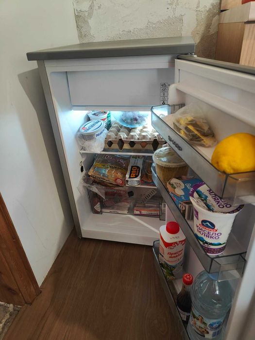 Sharp хладилник в гаранция, 89 Литра Инокс, Fridge, минибар, фризер,  SJ-UE088T0S