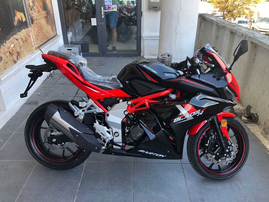 Motocicleta BARTON Blade R 125cc (similar YZF125 , CBR125)
