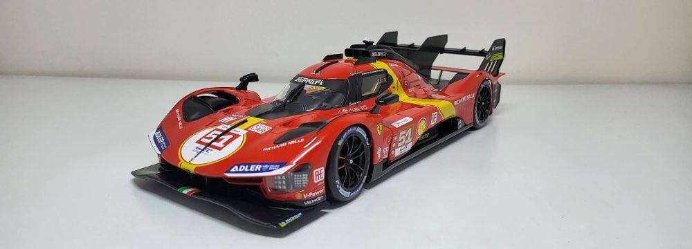Machetă Ferrari 499P 1/18 Bburago