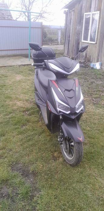 Vand scuter electric