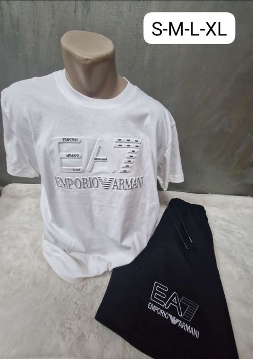 Compleuri si tricouri barbati