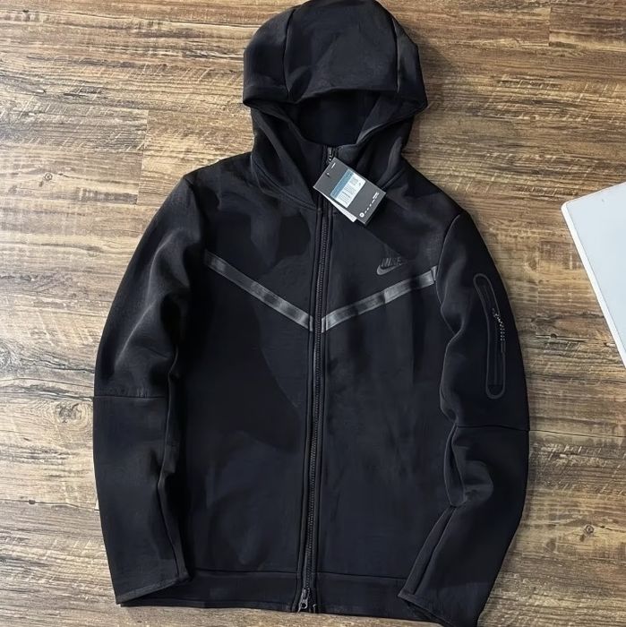 одежда nike teech flece