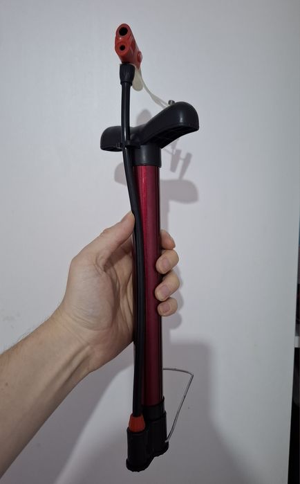 Насос для велосипеда