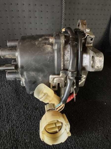 Продавам стоп,мигач,делко и компютър за  ROVER 216 GSI