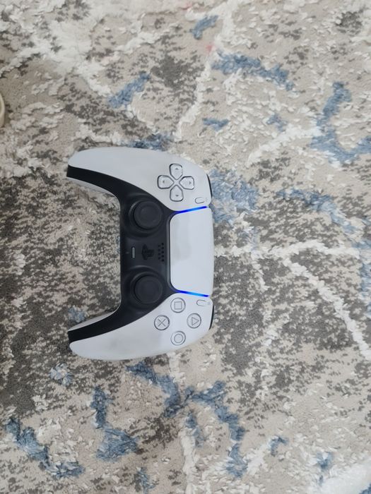 Срочно продам джостик пс 5 новый