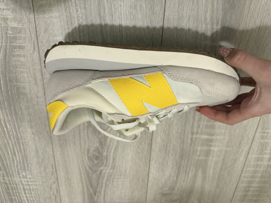 adidasi new balance marimea 39