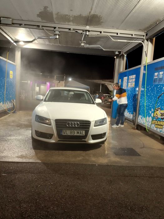Vand Audi A5 2.7 TDI 190 cai
